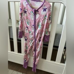 Little Sleepies zippy  Christmas 6-12 play condition